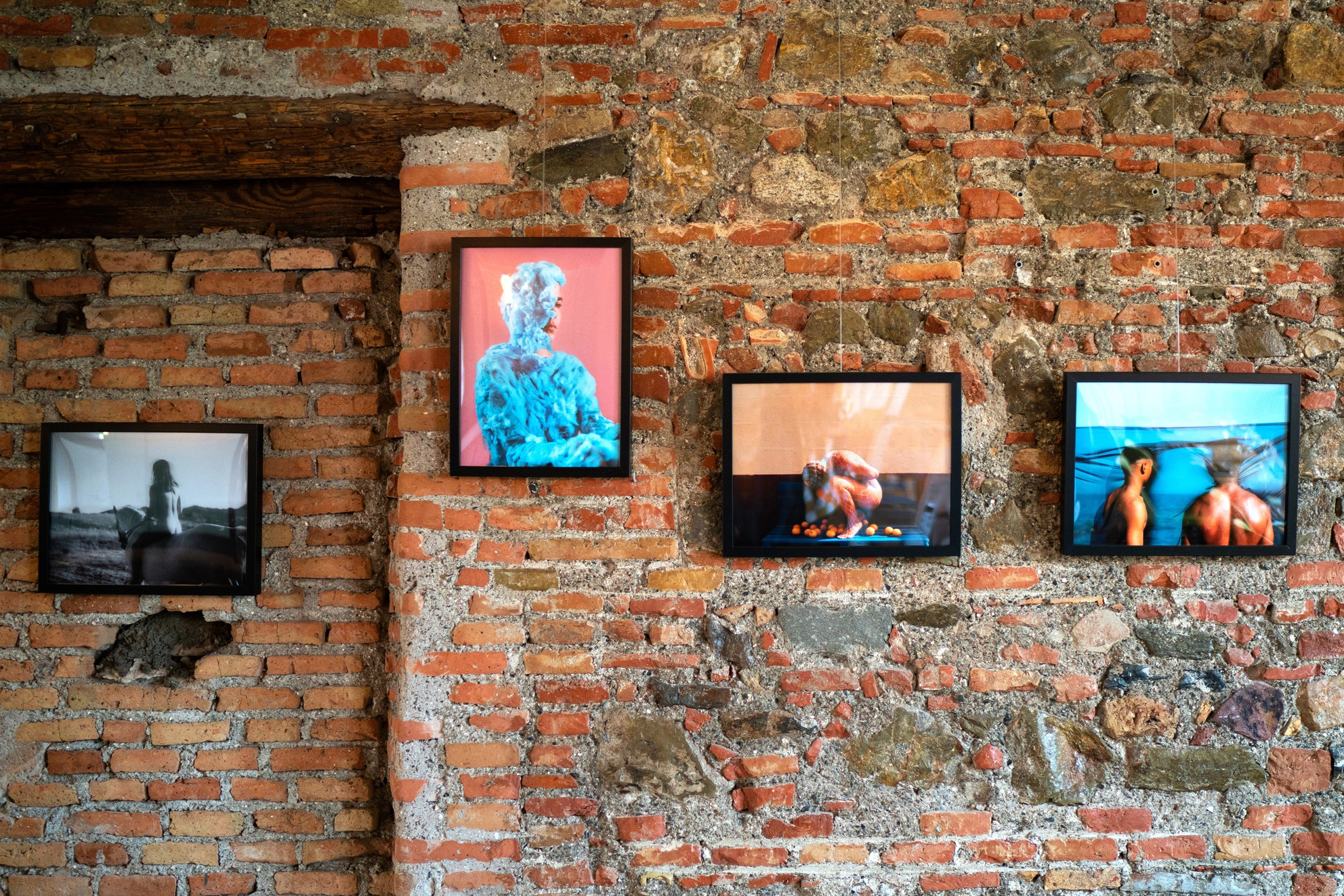 exposicion fotografica batik alcazaba